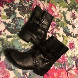 NWOB Crown Vintage Skylar Black Leather Boots 8